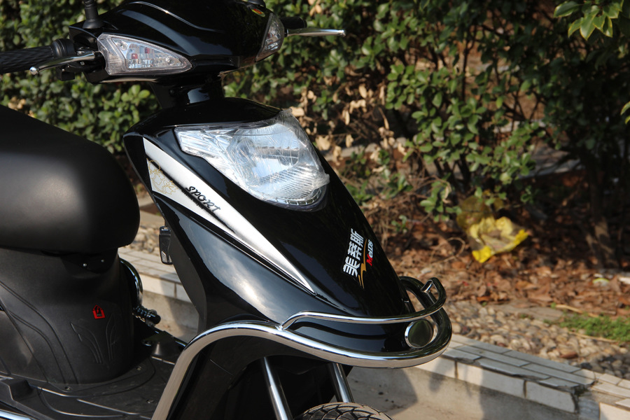 出口王子 豪華款電動車 男生學(xué)生電動車 電動車廠家批發(fā)