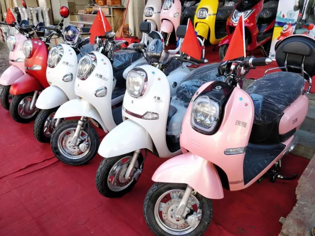 富寧慶雅電動(dòng)車隆重開業(yè)啦!以舊換新,開業(yè)價(jià)只需2880元~